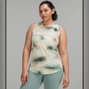 Lululemon sculpt tank top size 14